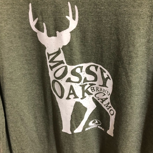 4/$25 sale Mossy oak Camo deer buck green T-shirt - Picture 2 of 8